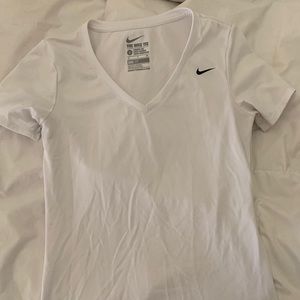 Nike t-shirt, dri-fit